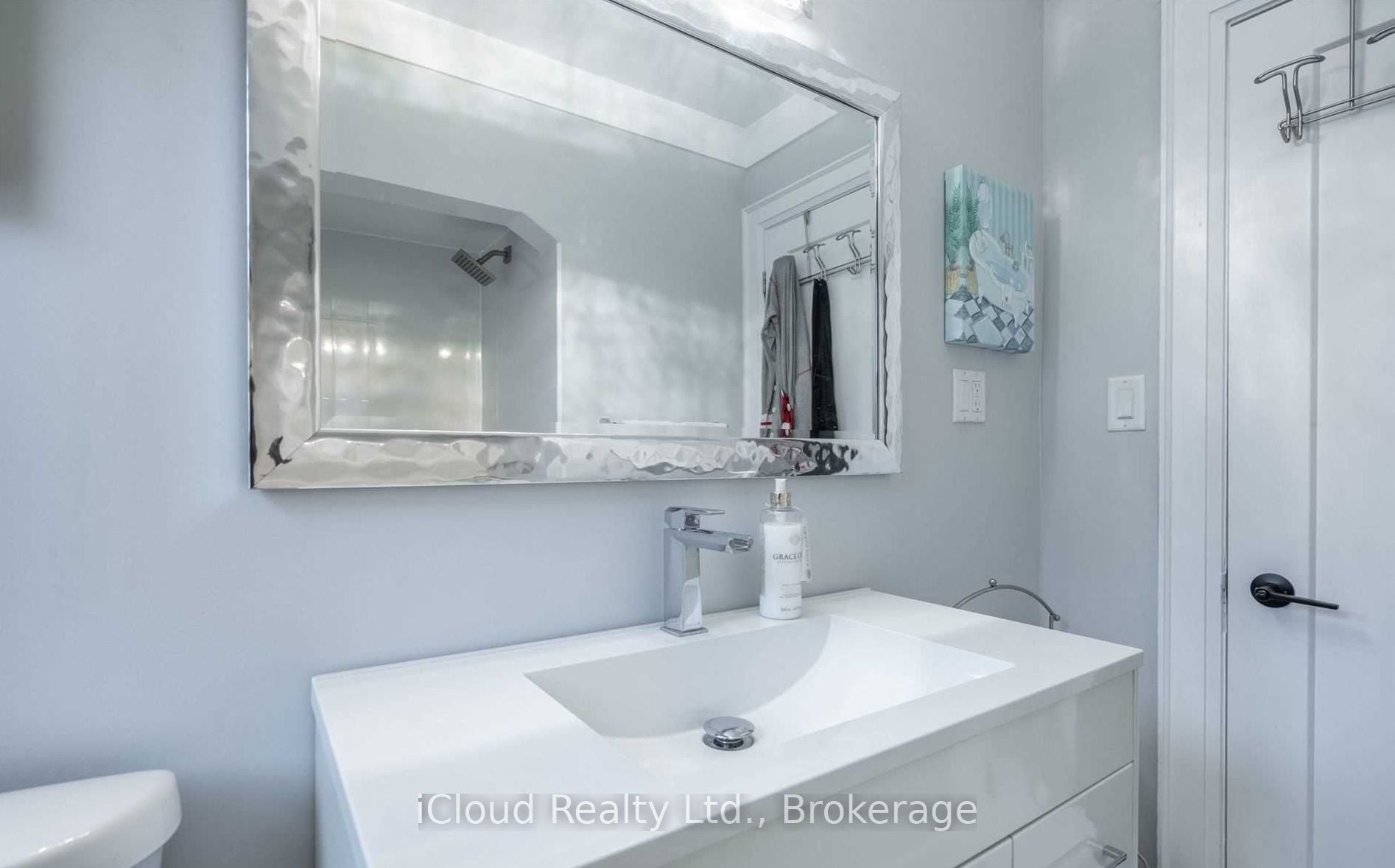 Additional image 2 of 361 Beach Boulevard, Hamilton, ON, L8H 6W4