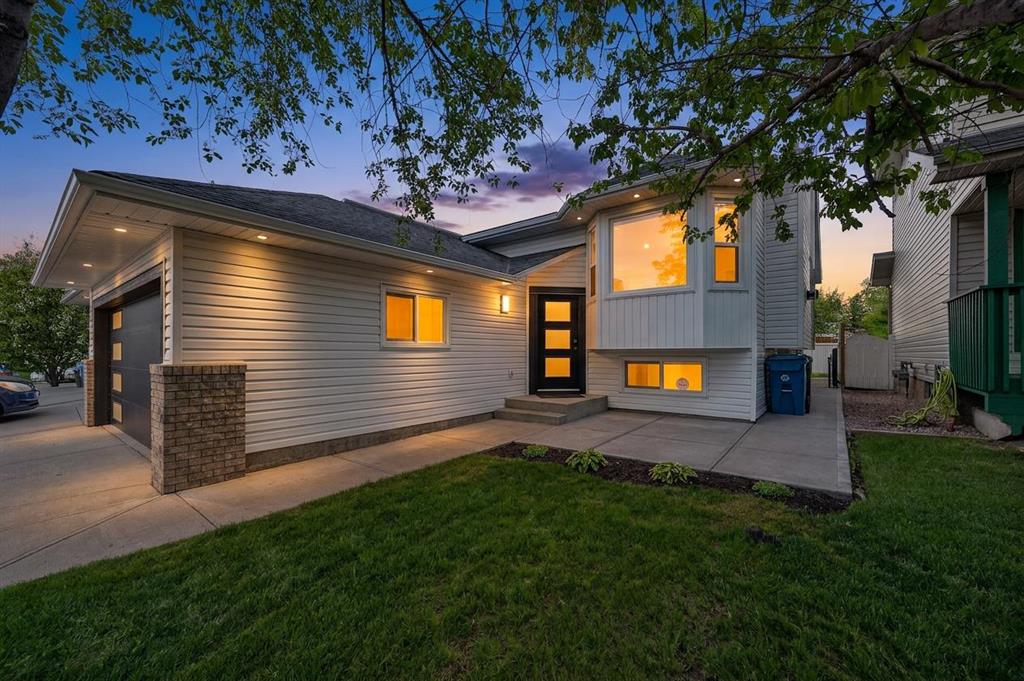 Additional image 2 of 215 Del Ray Road NE, Calgary, AB, T1Y 6V9