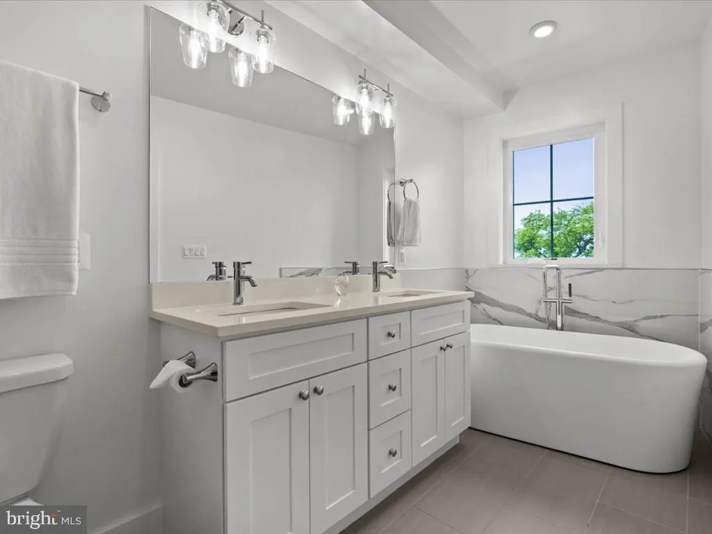 Additional image 21 of 1253 Holbrook Terrace NE Unit B, Washington, DC 20002