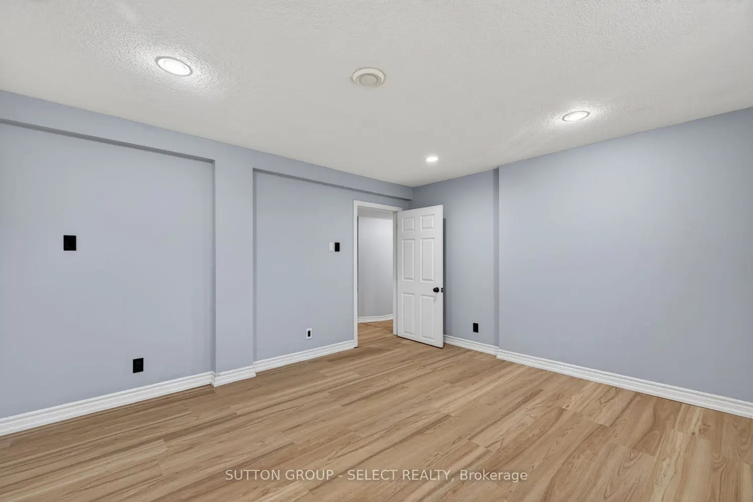 Additional image 13 of 198 Arlington Crescent