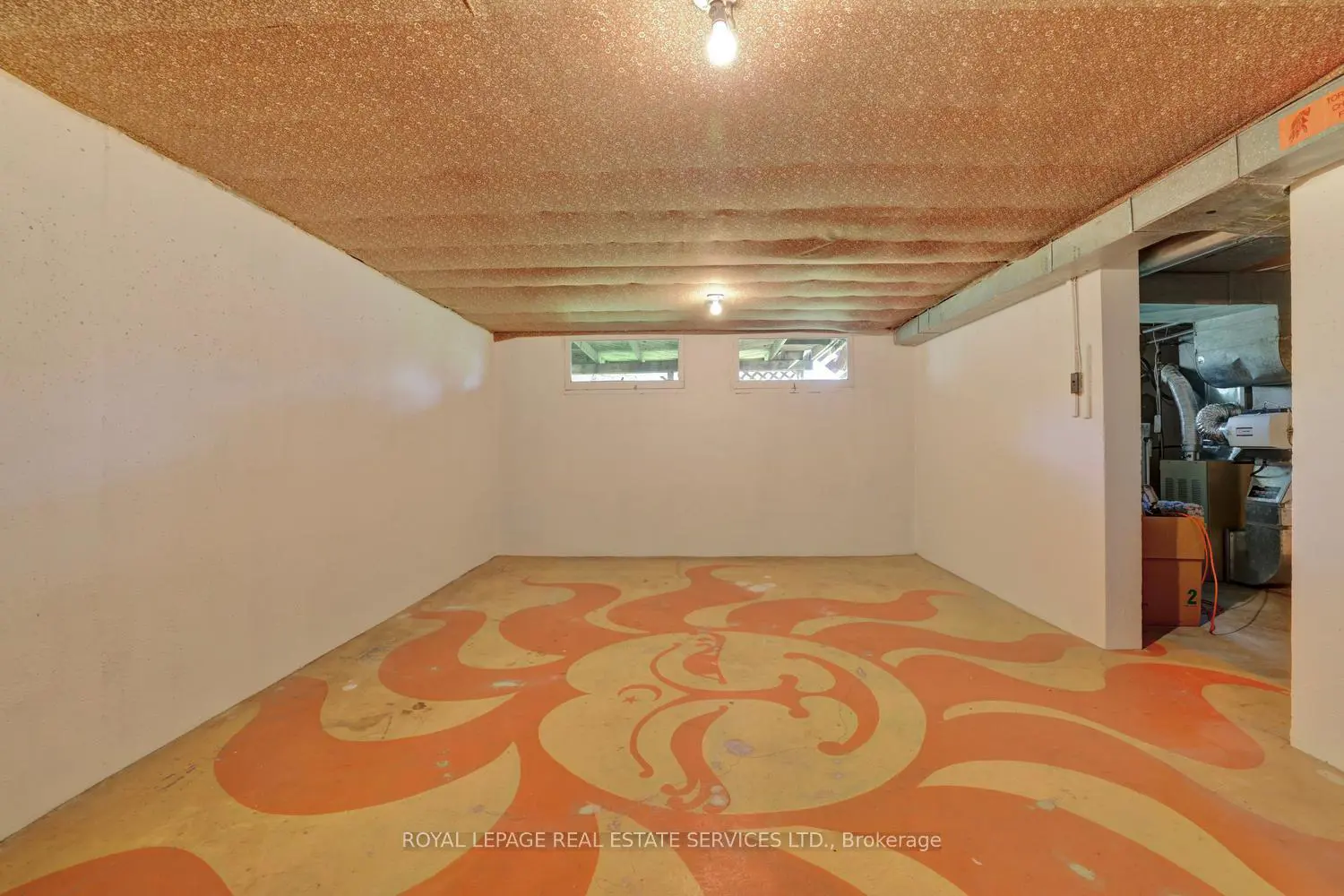 109 Chapman Road photo 3