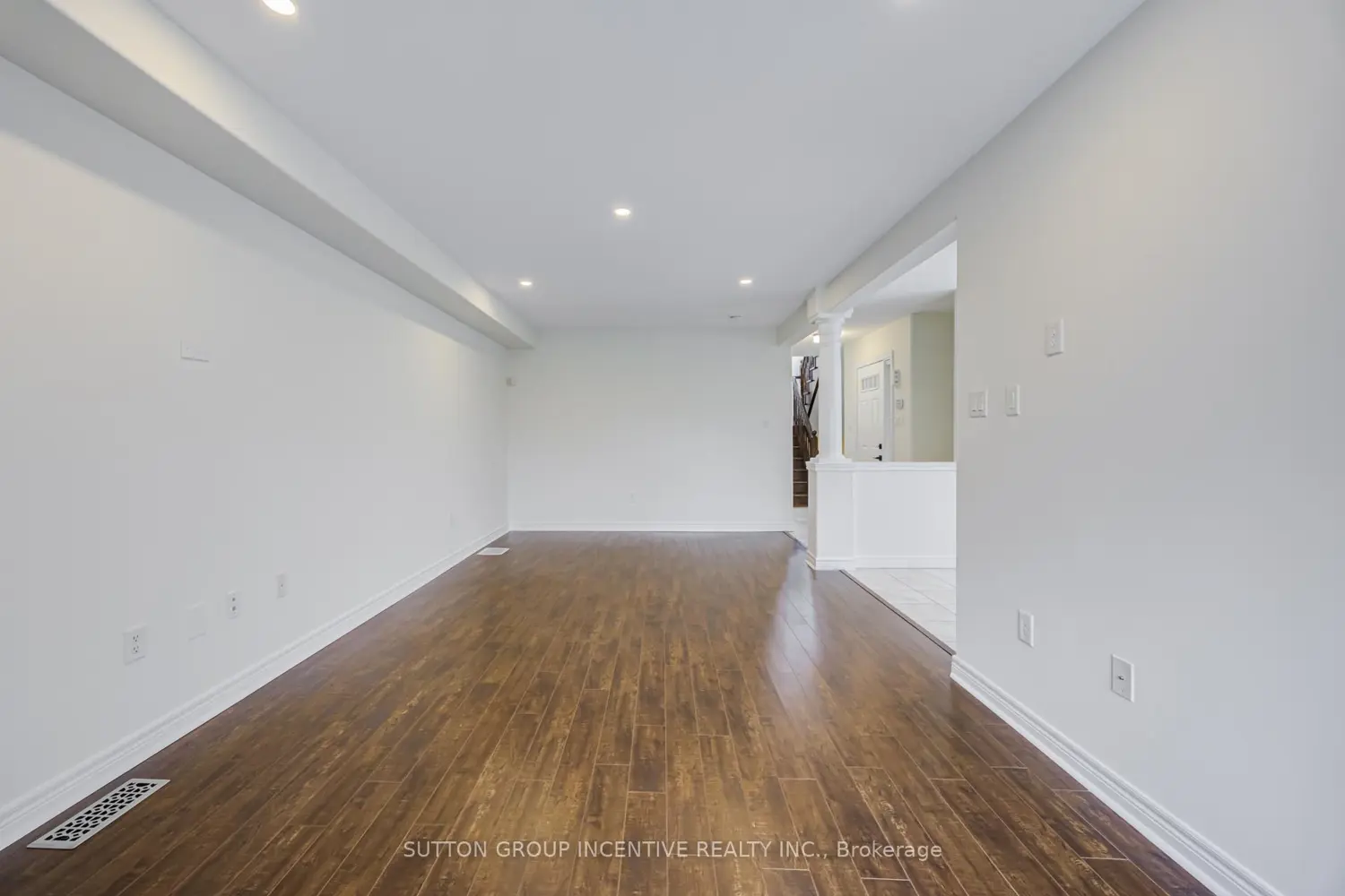 Additional image 6 of 46 Viking Drive