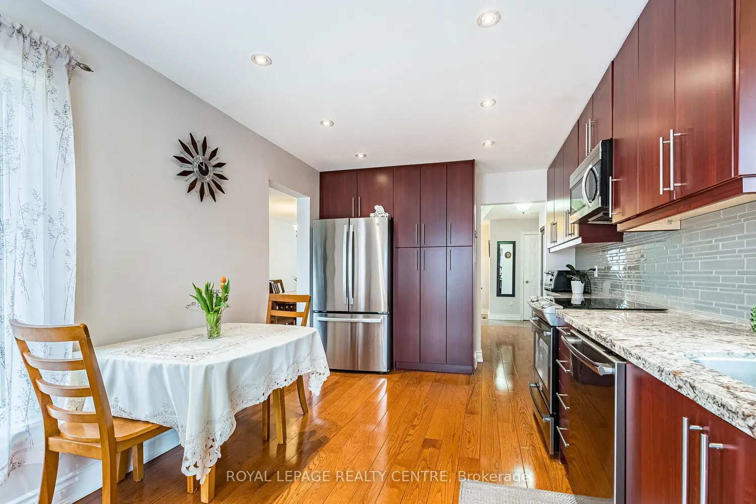 Additional image 14 of 3026 Dalehurst Drive