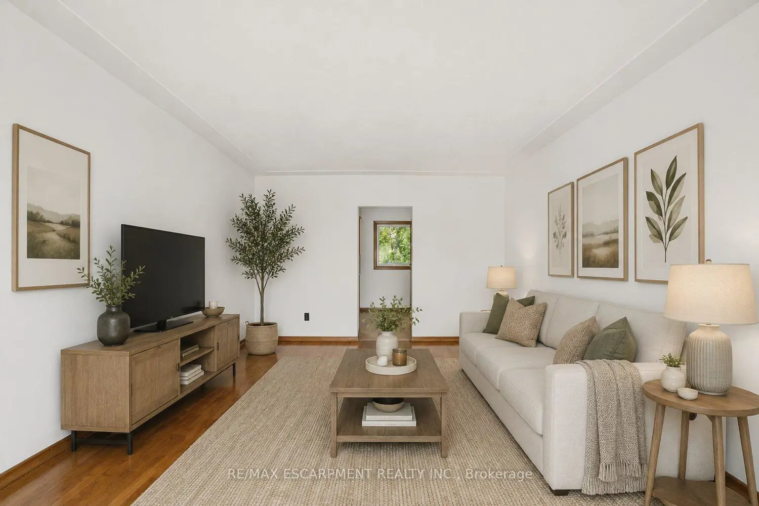 34 Beaconsfield Drive