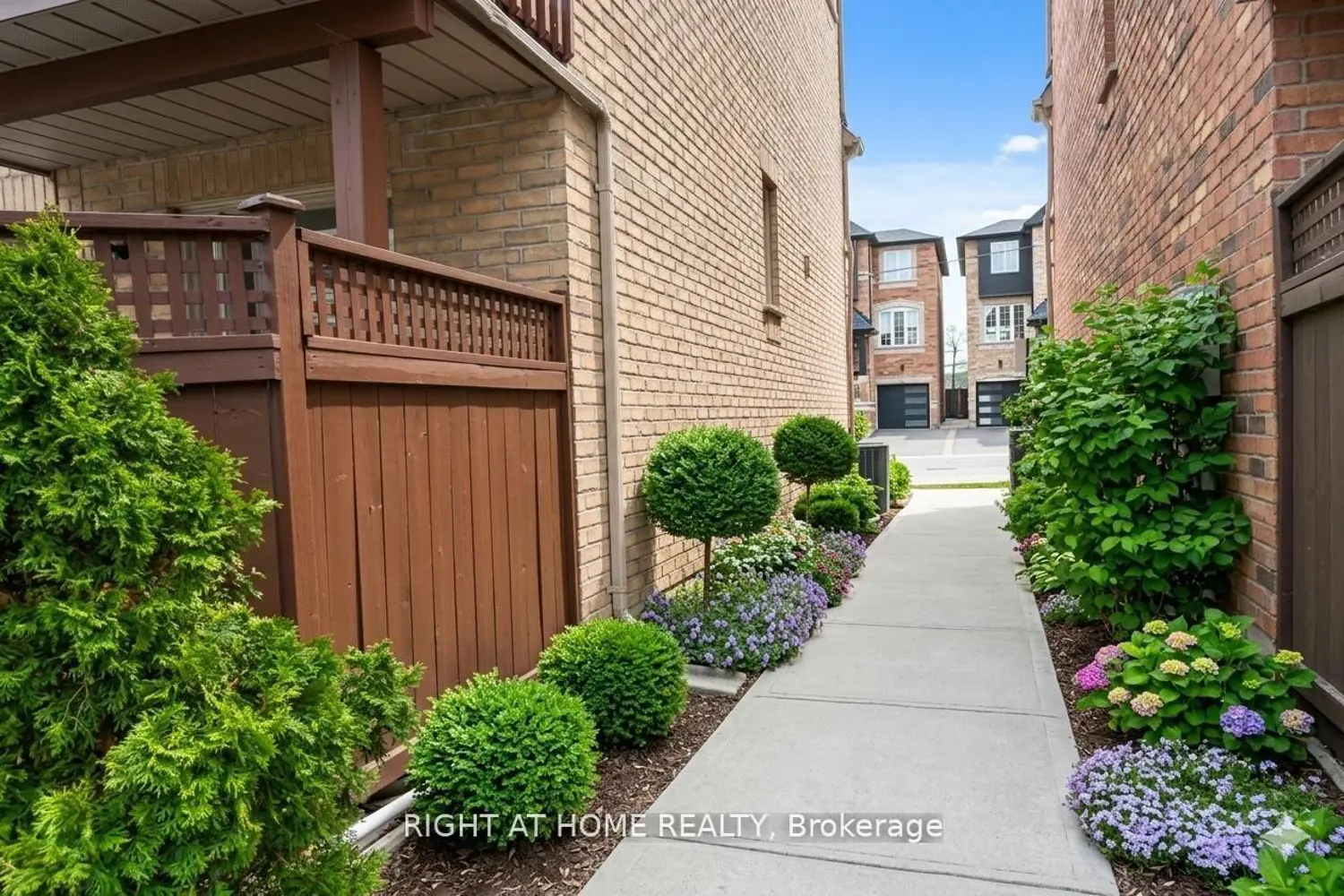 11 West Deane Park Drive 1 photo 3