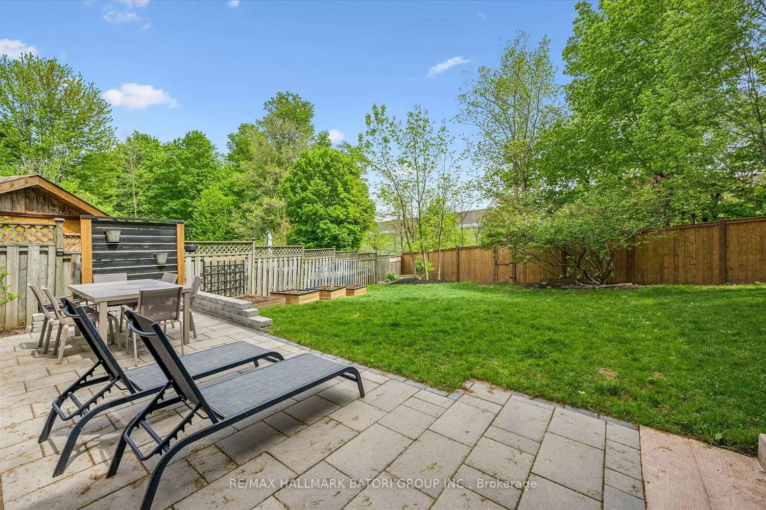 Additional image 17 of 38 Deerwood Crescent