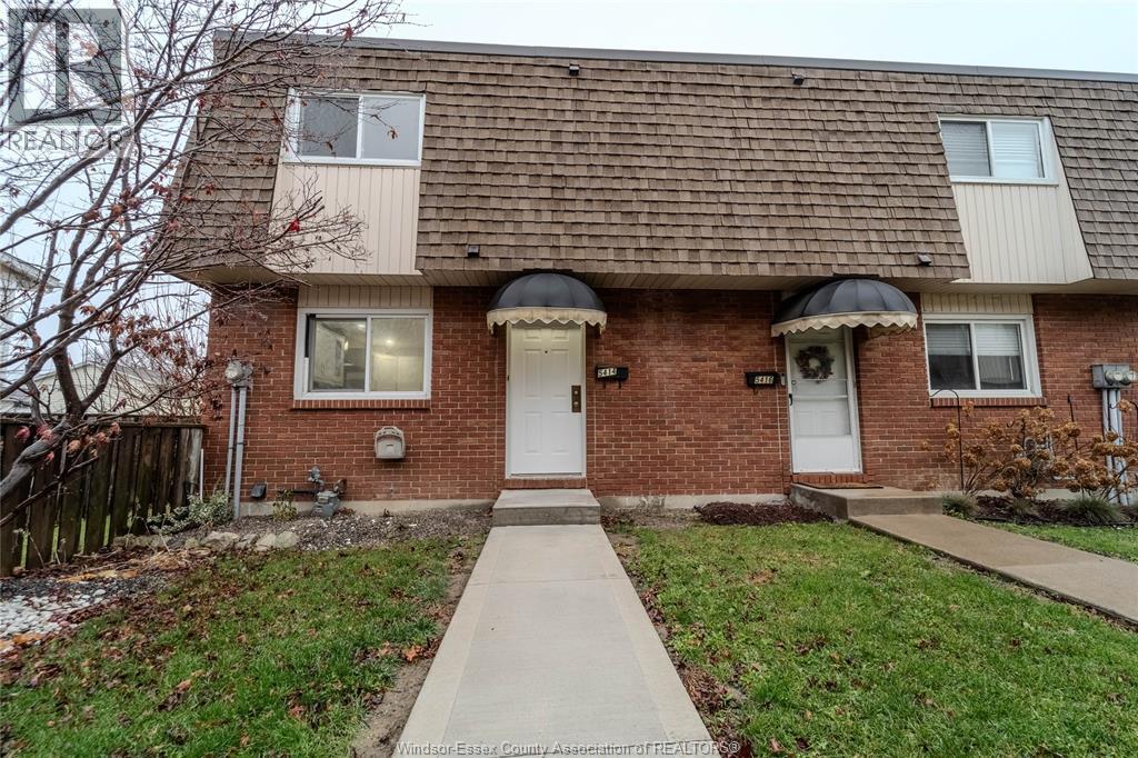5414 Lassaline Avenue, Windsor, ON, N8T1A8