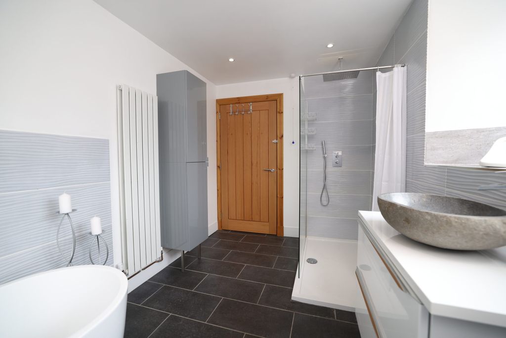 Additional image 23 of 3 bed detached house for saleHenrietta Street, Girvan KA26