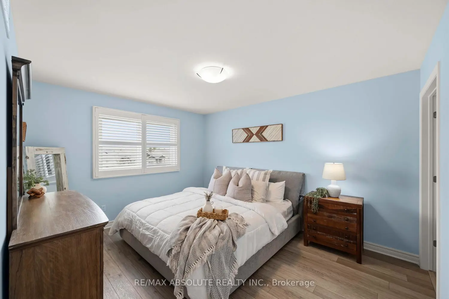 Additional image 10 of 27 Morgan Clouthier Way