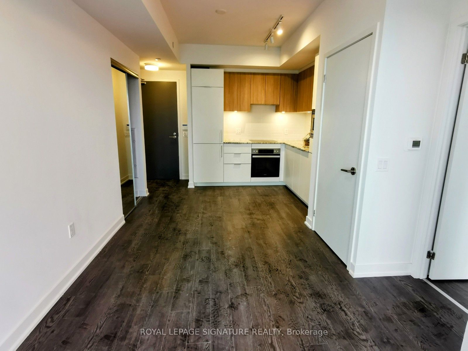 Additional image 3 of 729-20 O'neill Road, Toronto, ON, M3C 0R2