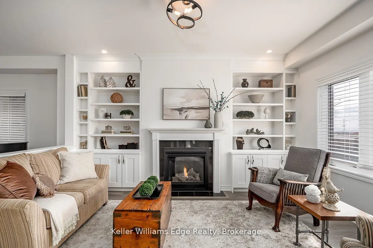 92 Flagg Avenue photo 4