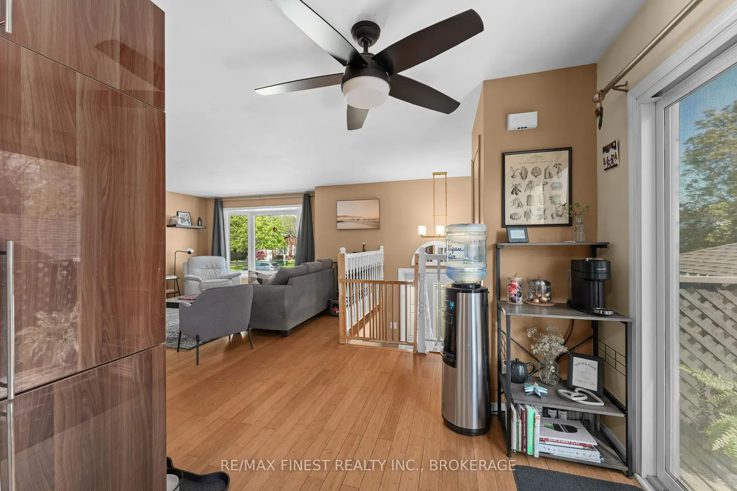 Additional image 9 of 102 Grenadier Drive