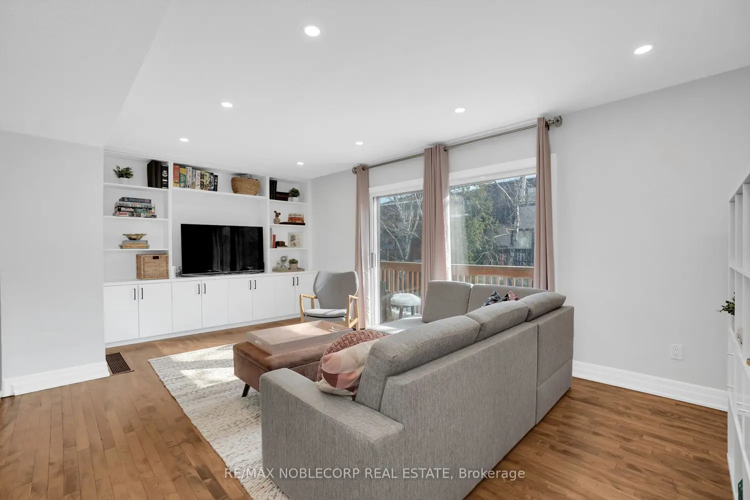 Additional image 7 of 1080 Walden Circle 52