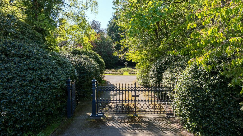 Additional image 26 of 3 bed flat for sale1 Athill Court, St. Helens Lane, Adel, Leeds, West Yorkshire LS16