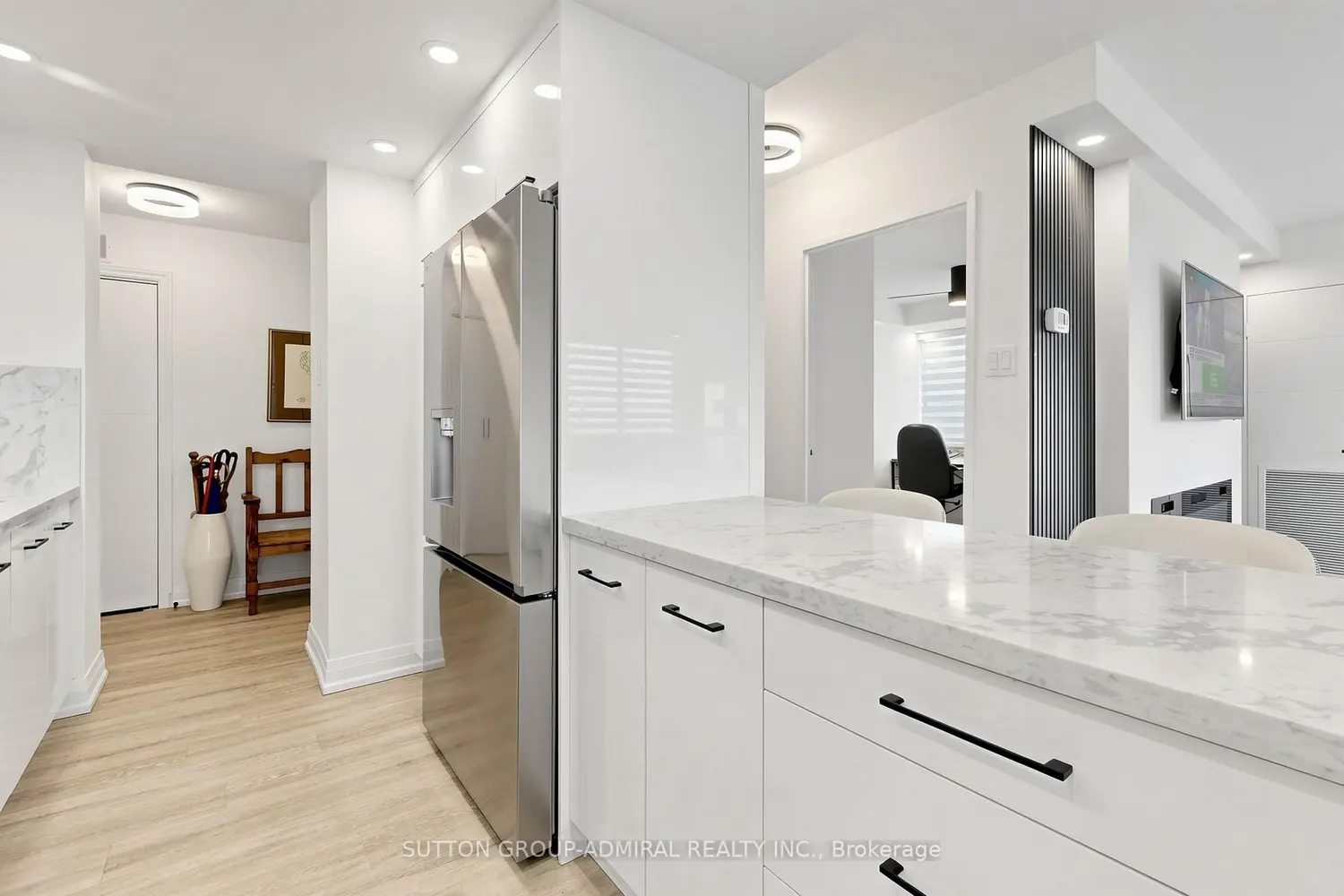 Additional image 9 of 8111 Yonge Street 1809
