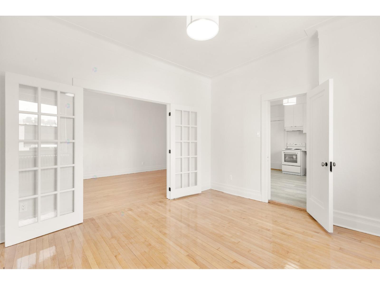 403 Boul. St-Joseph O.