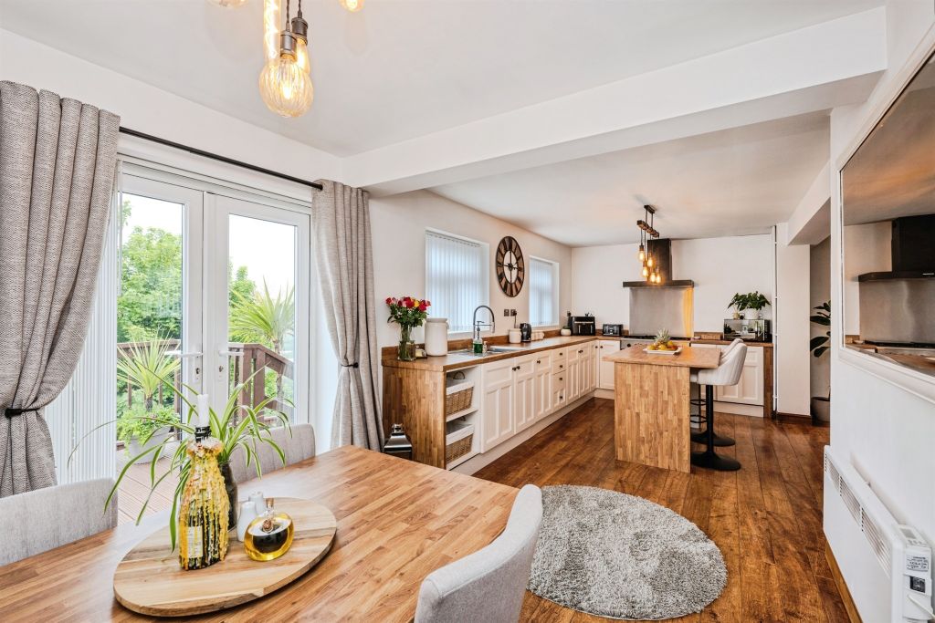 Additional image 6 of 4 bed semi-detached house for saleLlewellyn Park Drive, Morriston, Swansea SA6