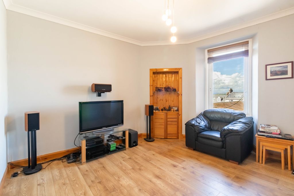 Additional image 3 of 3 bed flat for saleCastle Street, Montrose DD10