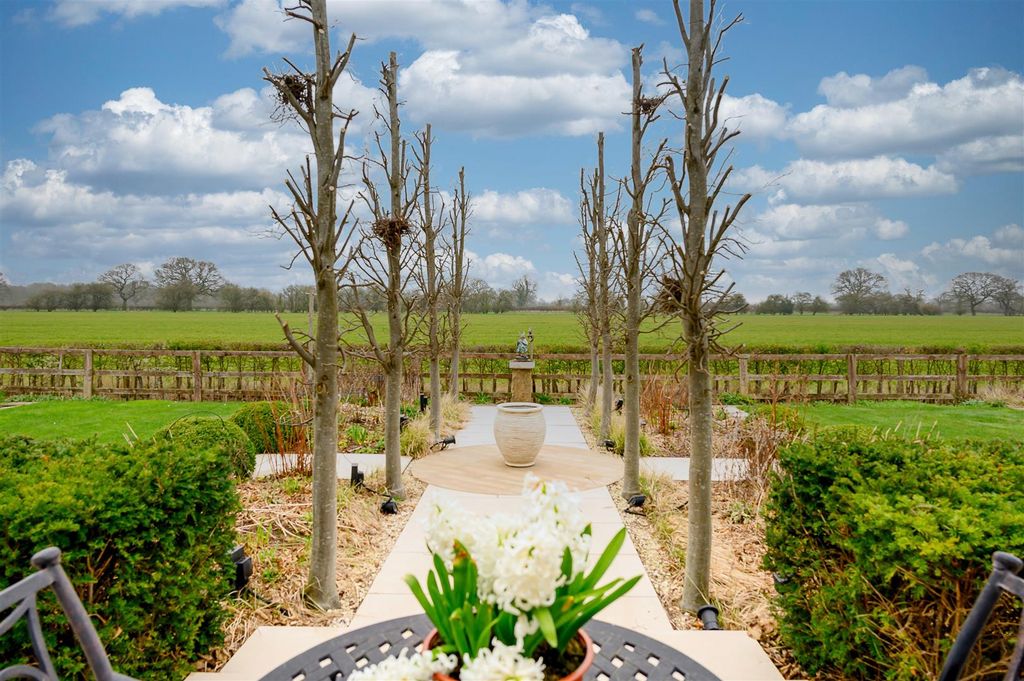 Additional image 14 of 4 bed detached house for saleYork Road, Kirk Hammerton, York YO26