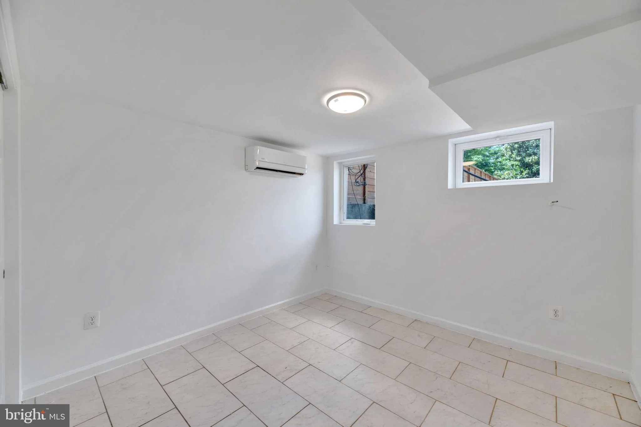 Additional image 111 of 424 19th Street NE, Washington, DC 20002