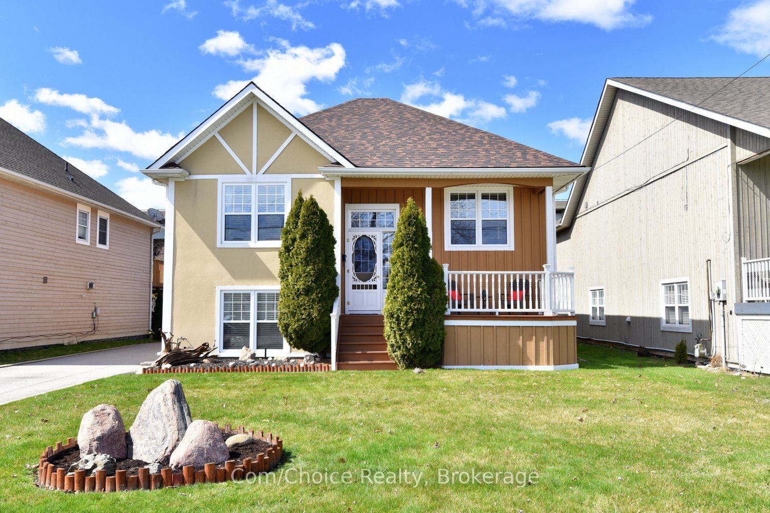 1060 Beach Boulevard, Hamilton, ON, L9H 6Z4