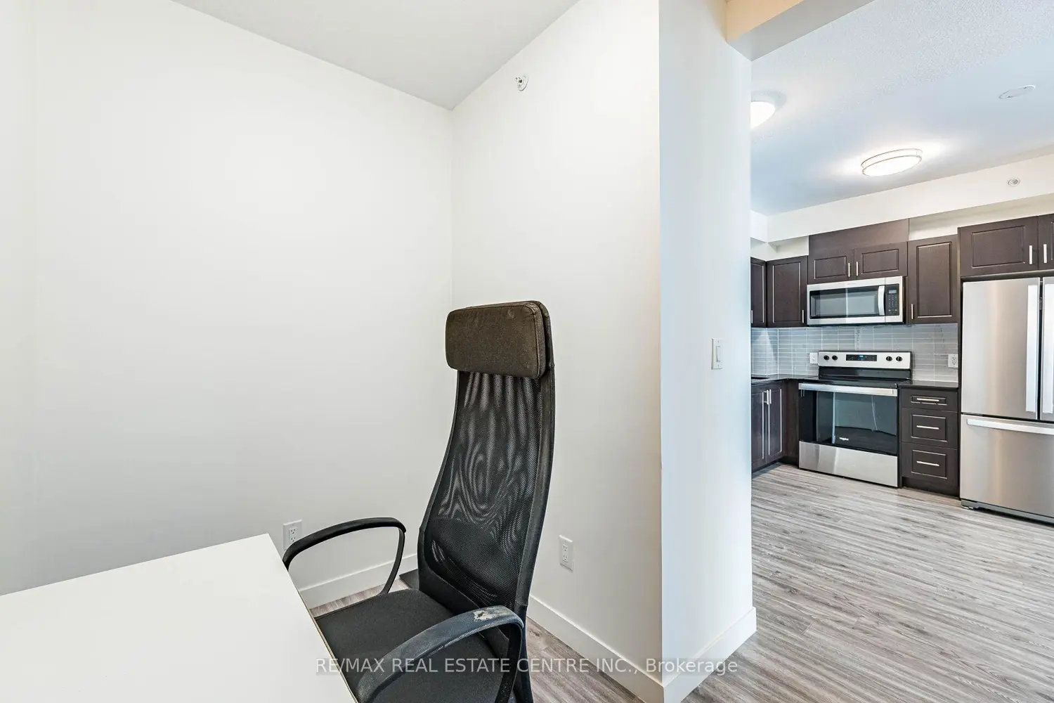 Additional image 5 of 128 King Street 1007