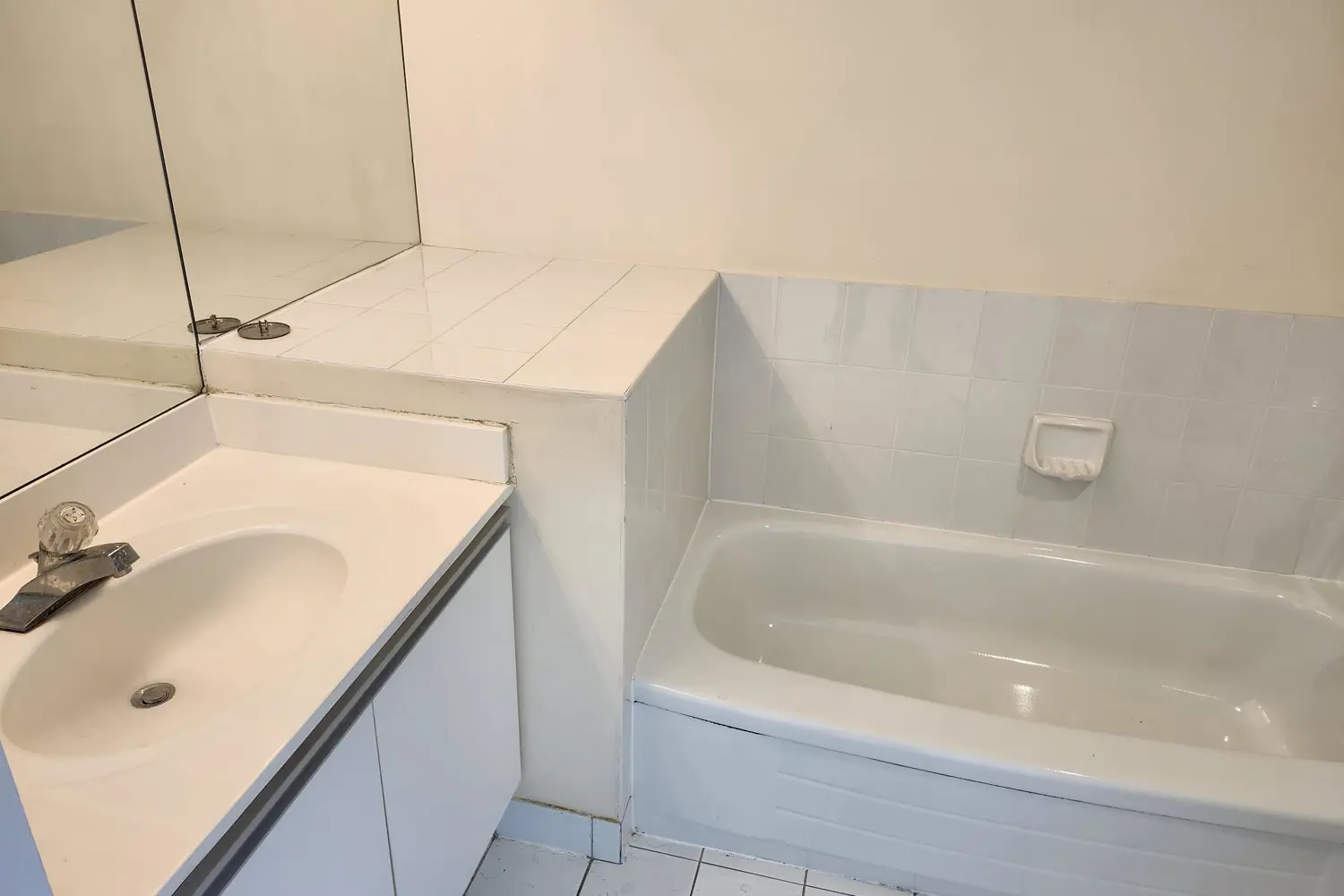 Additional image 17 of 120 Promenade Circle 910