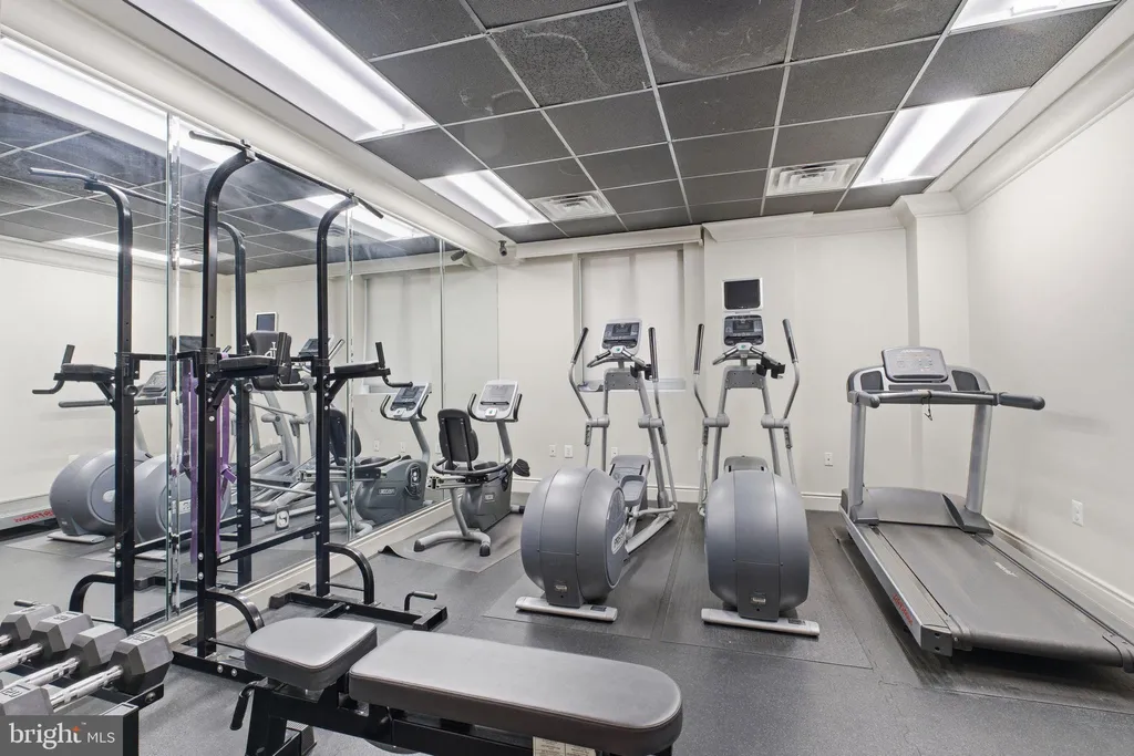 Additional image 11 of 301 Massachusetts Avenue NW Unit 906, Washington, DC 20001