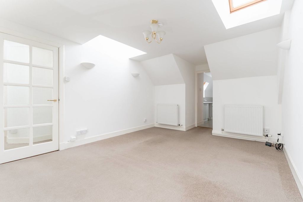 Additional image 3 of 2 bed flat for sale10 Craigside, Buccleuch Street, Innerleithen EH44