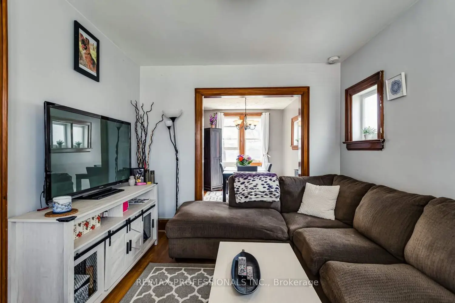 155 Aileen Avenue photo 4