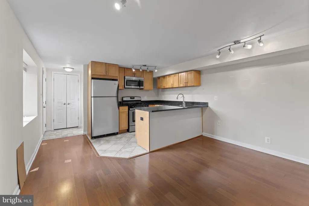 Additional image 34 of 2812 Adams Mill Road NW, Washington, DC 20009