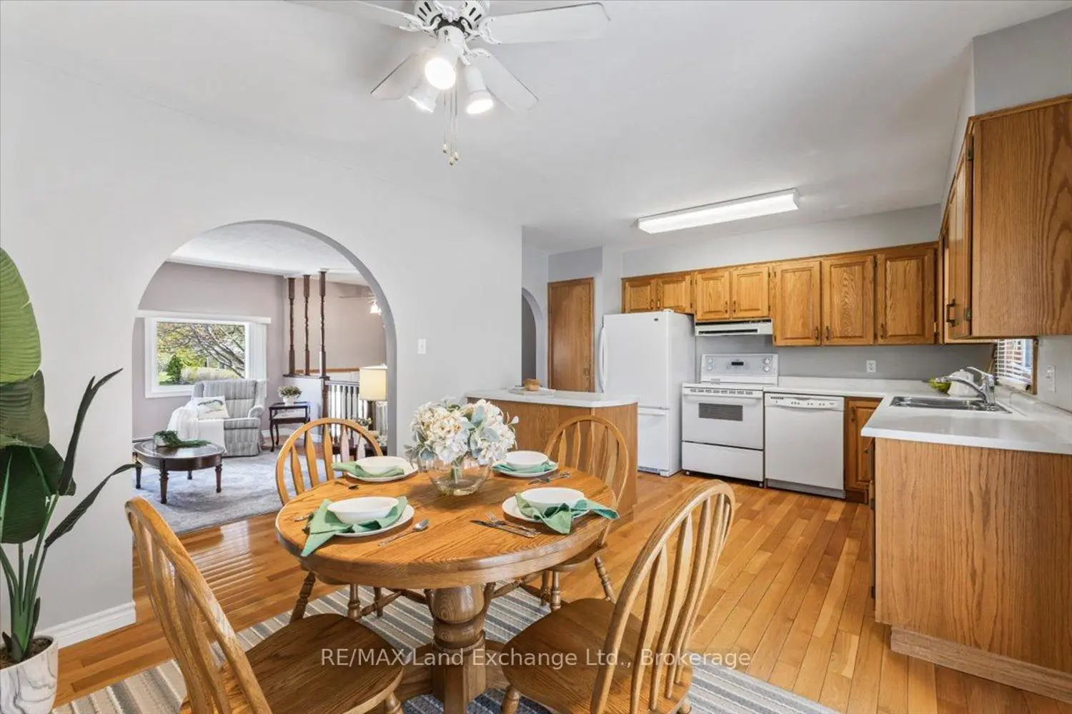 Additional image 4 of 542 Green Street