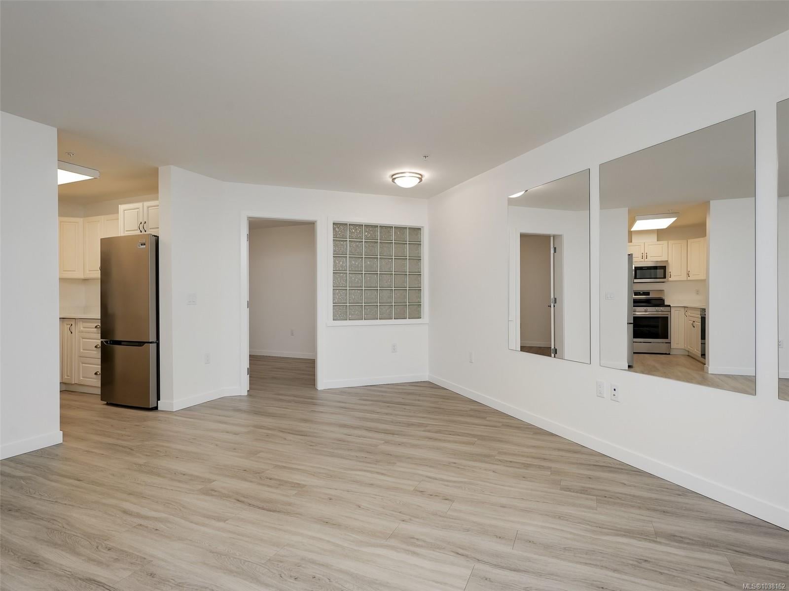 Additional image 5 of 104-689 Bay Street, Victoria, BC, V8T 5H9