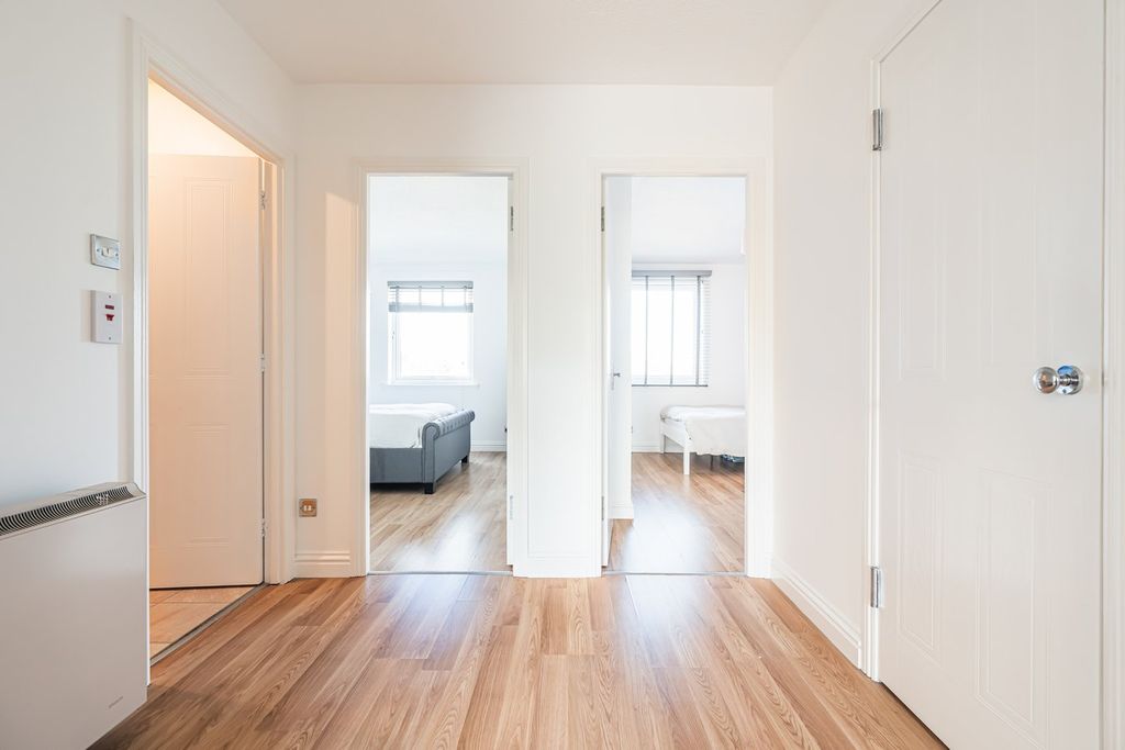 Additional image 2 of 2 bed flat for saleRestalrig Road South, Edinburgh EH7