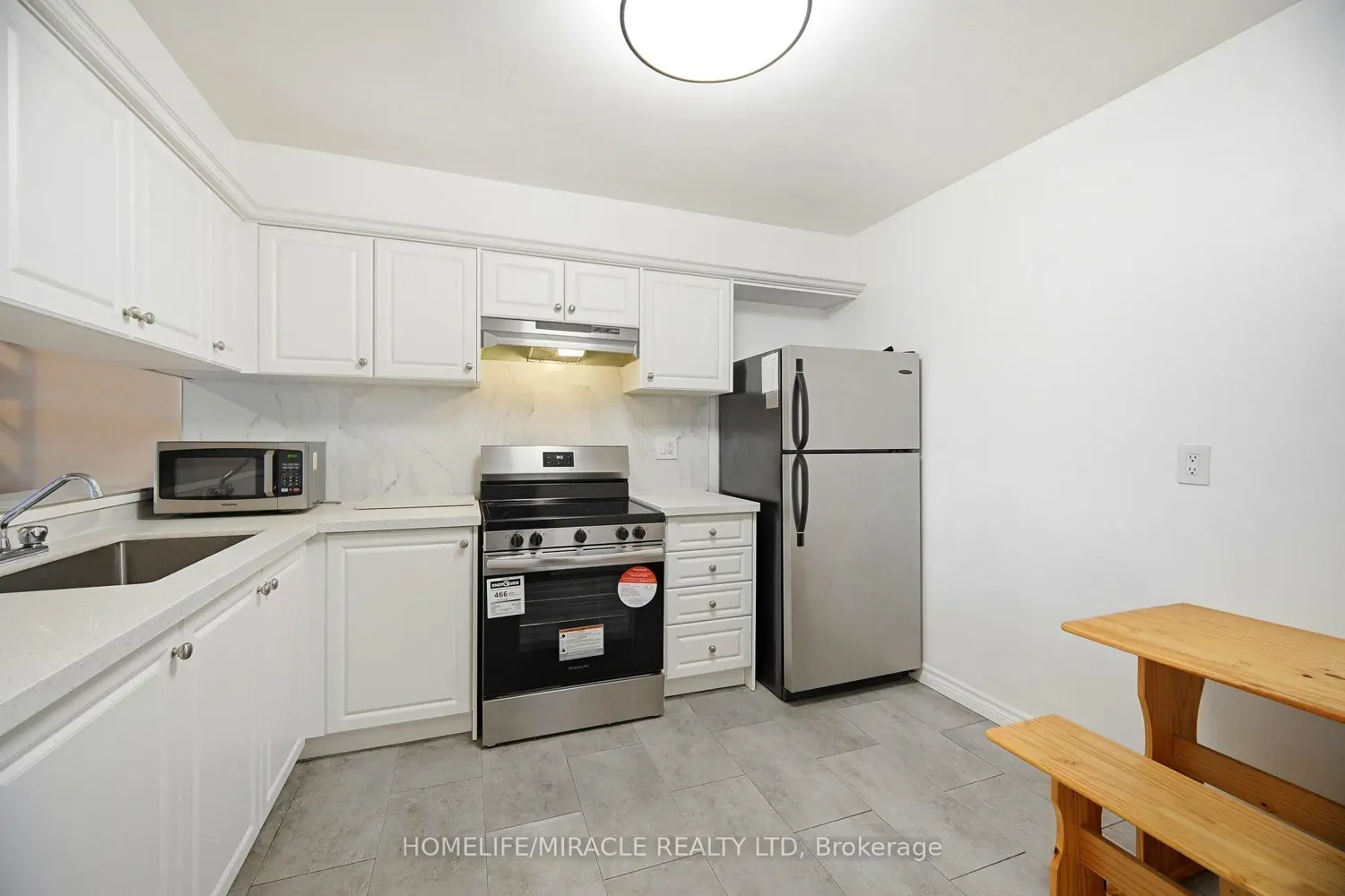 234 Albion Road 610 photo 5