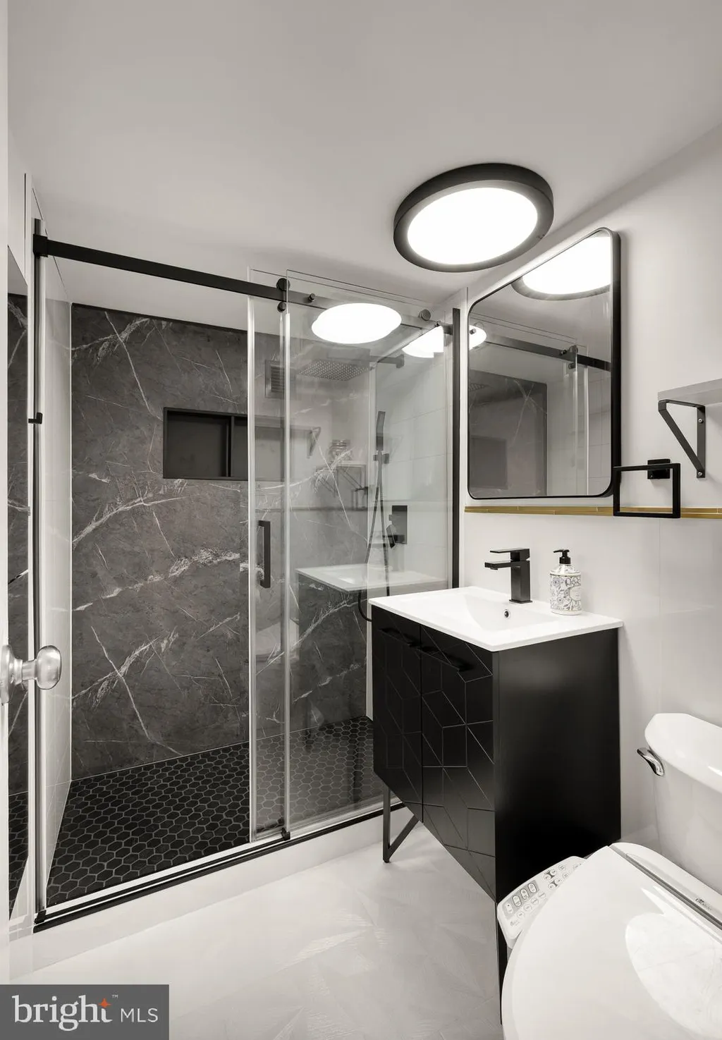 Additional image 18 of 2401 H Street NW Unit 209, Washington, DC 20037