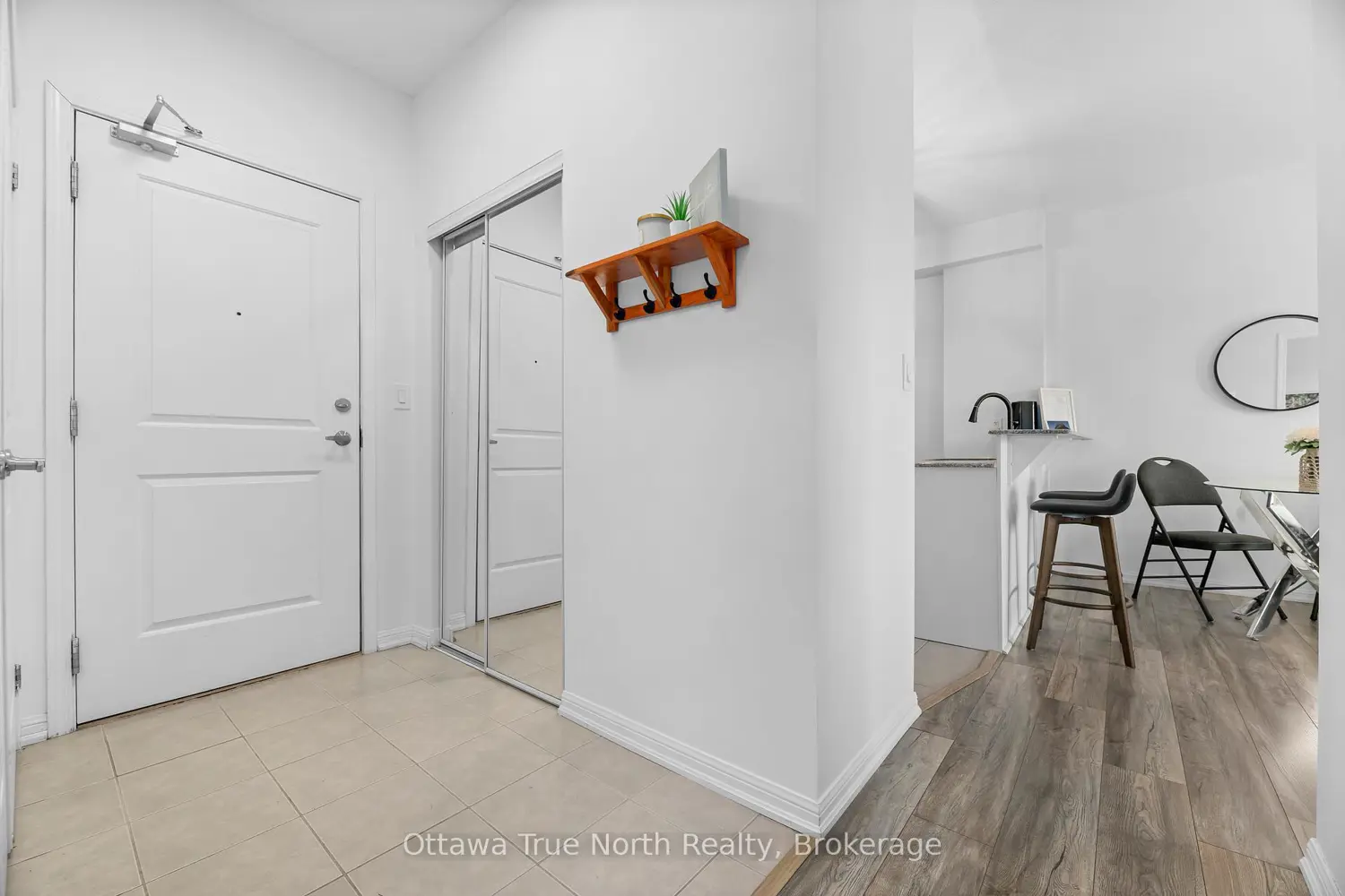 1 Sidney Lane 303 photo 4