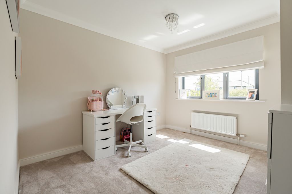 Additional image 10 of 5 bed detached house for sale8 Viscount Drive, Dalkeith EH22