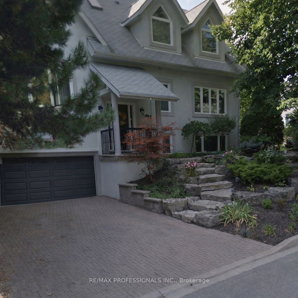 Additional image 2 of 12 Walford Road, Toronto, ON, M8X 2P1