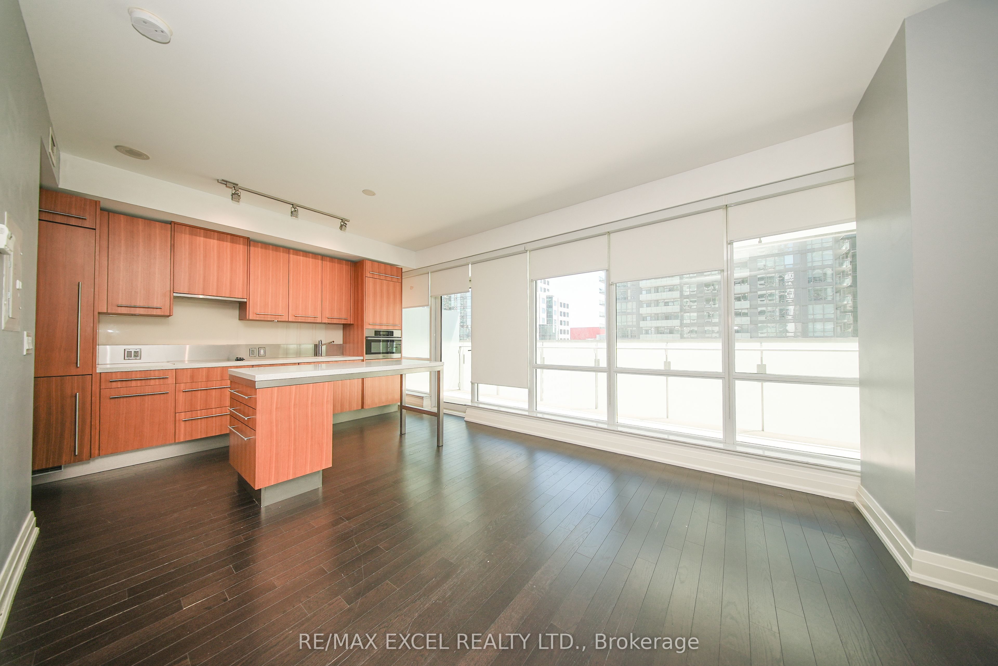 Additional image 3 of 1802-80 John Street, Toronto, ON, M5V 3X4