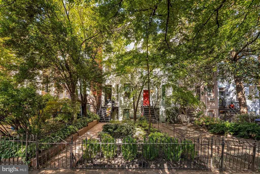 Additional image 7 of 810 North Carolina Avenue SE, Washington, DC 20003