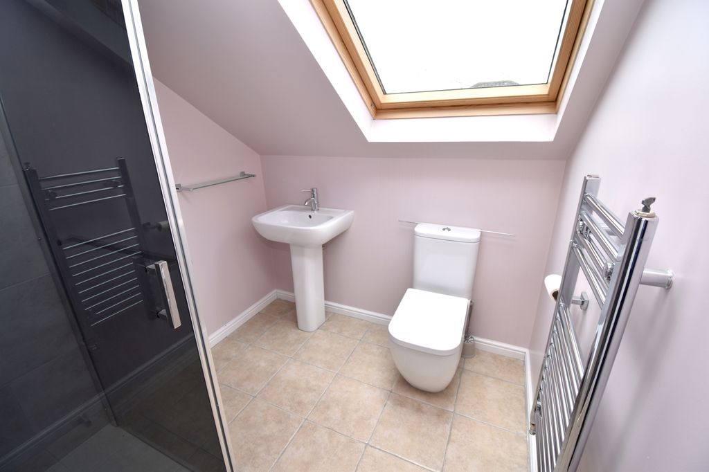 Additional image 18 of 4 bed bungalow for saleDrumry Road, Clydebank G81