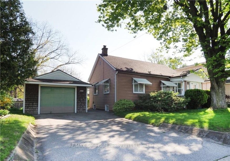 100 North Drive N, Kitchener, ON, N2M 1K8