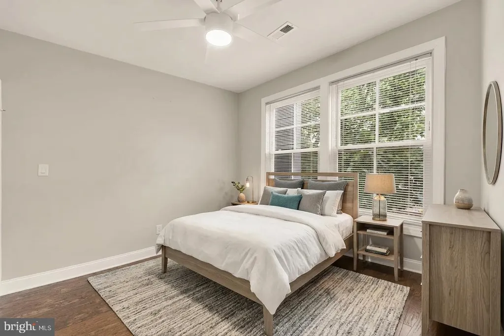 Additional image 17 of 1018 13th Street SE Unit 2, Washington, DC 20003