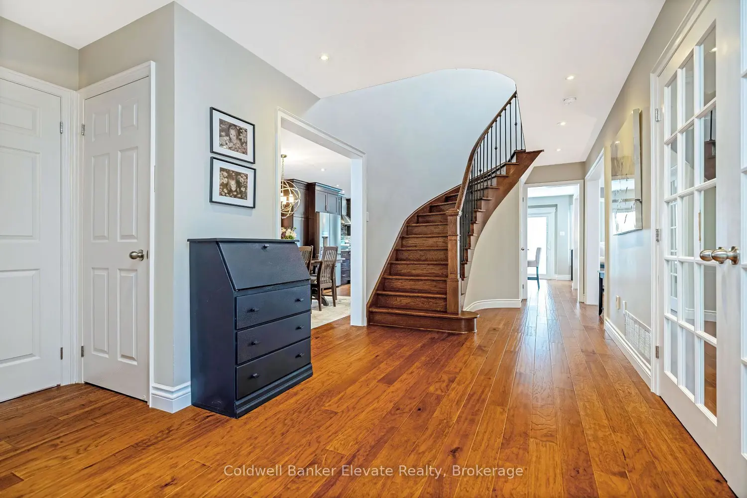 52 Curry Crescent