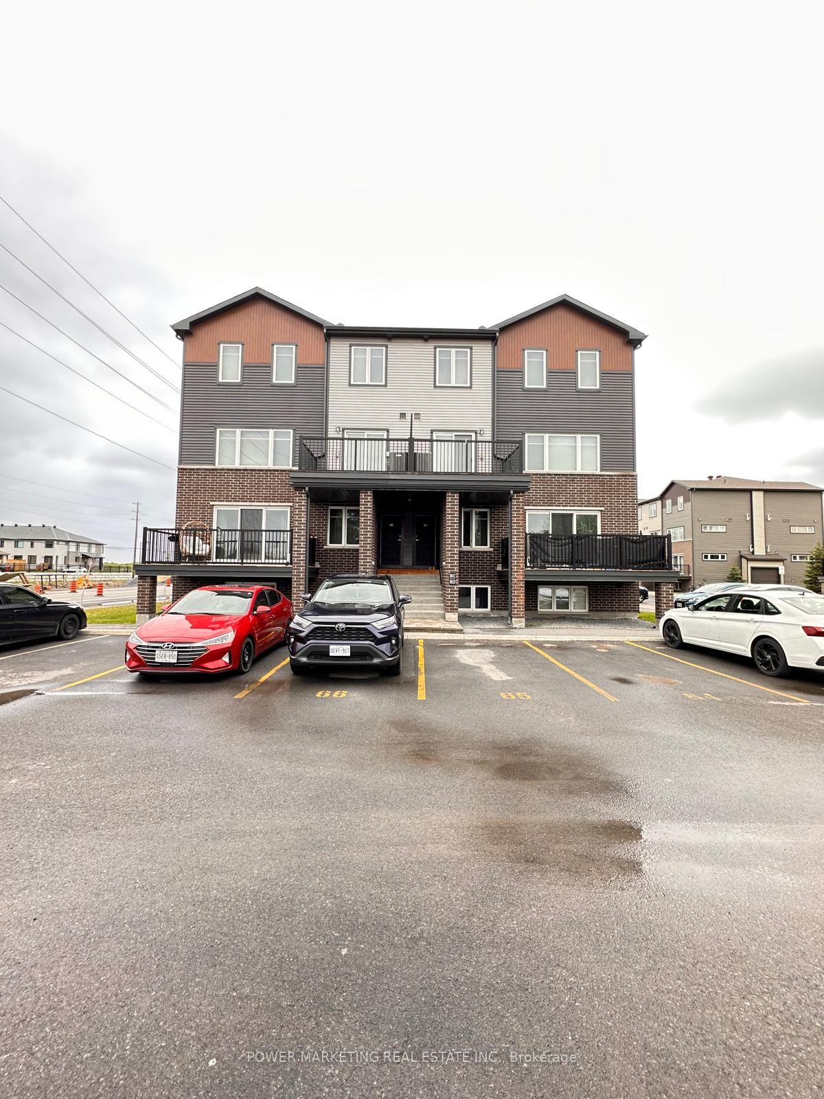 24-701 Amberwing Private, Ottawa, ON, K4A 5G7