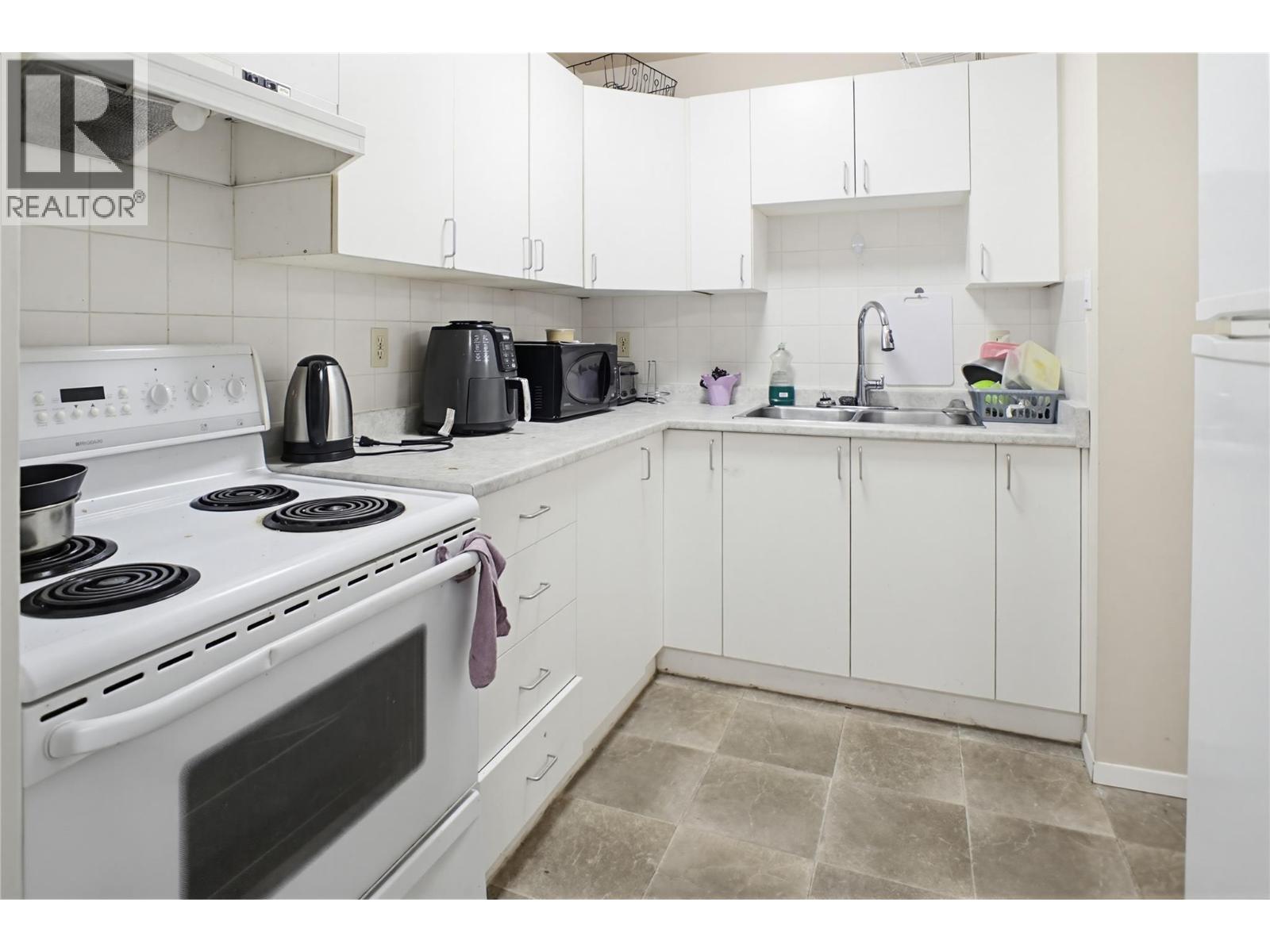 Additional image 2 of 70-1435 Summit Drive, Kamloops, BC, V2E1S4