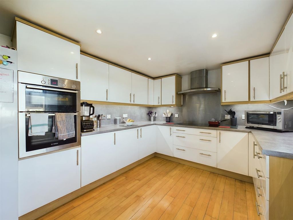 Additional image 8 of 7 bed detached house for saleEastward House, St. Margarets Hope, Orkney KW17