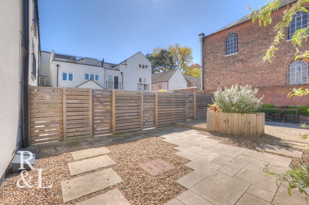 Additional image 26 of 2 bed flat for saleKilwardby Street, Ashby-De-La-Zouch LE65