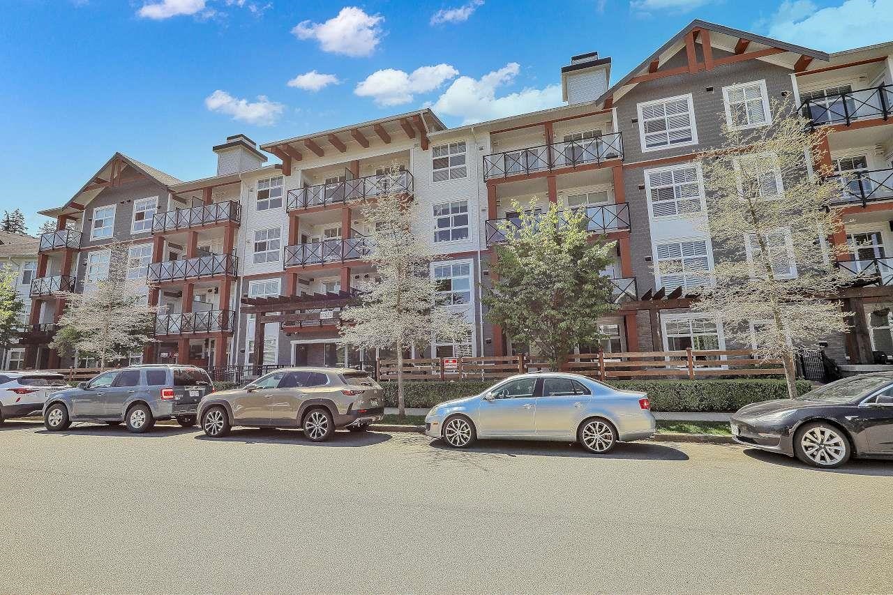 Additional image 2 of 205-14550 Winter Crescent, Surrey, BC, V4P 0G4